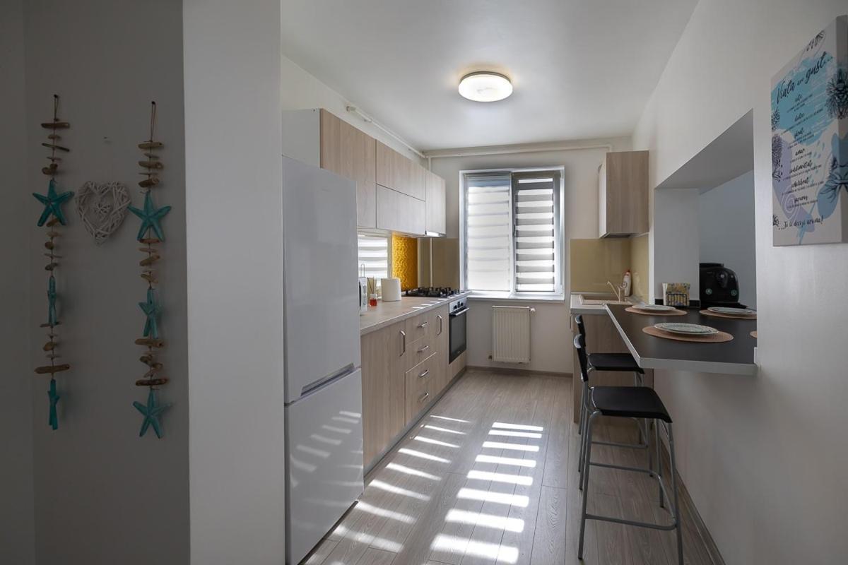 פיטסטי Apartament Expoparc מראה חיצוני תמונה