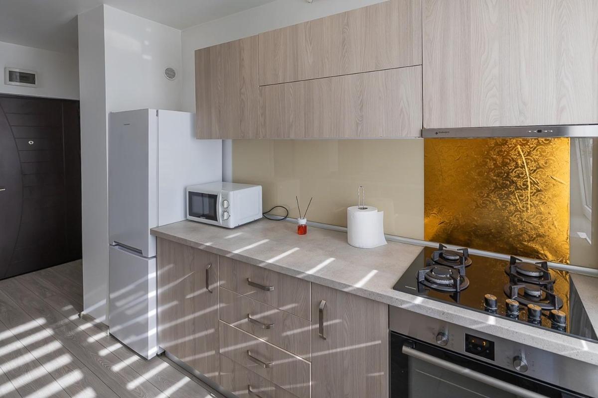 פיטסטי Apartament Expoparc מראה חיצוני תמונה